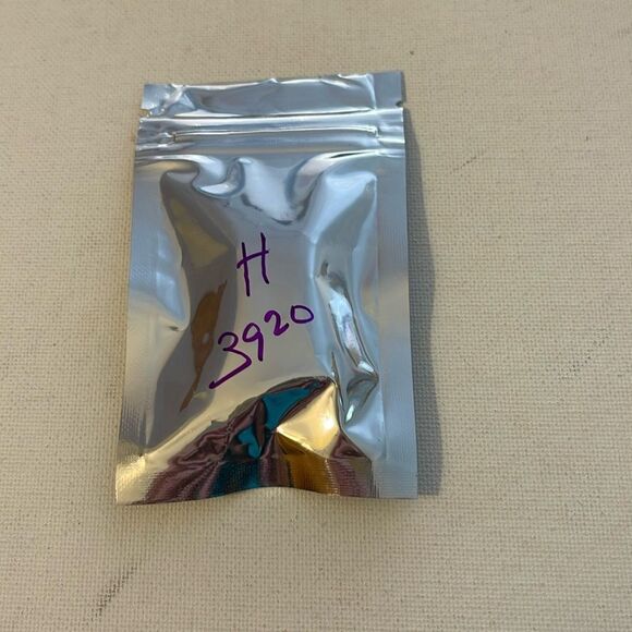 Honda Logo valve Stem caps in Black set of 4 NWT - Picture 5 of 5